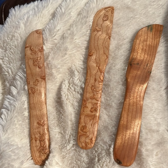 Handcrafted Wooden Butter Knives - Picture 2 of 6